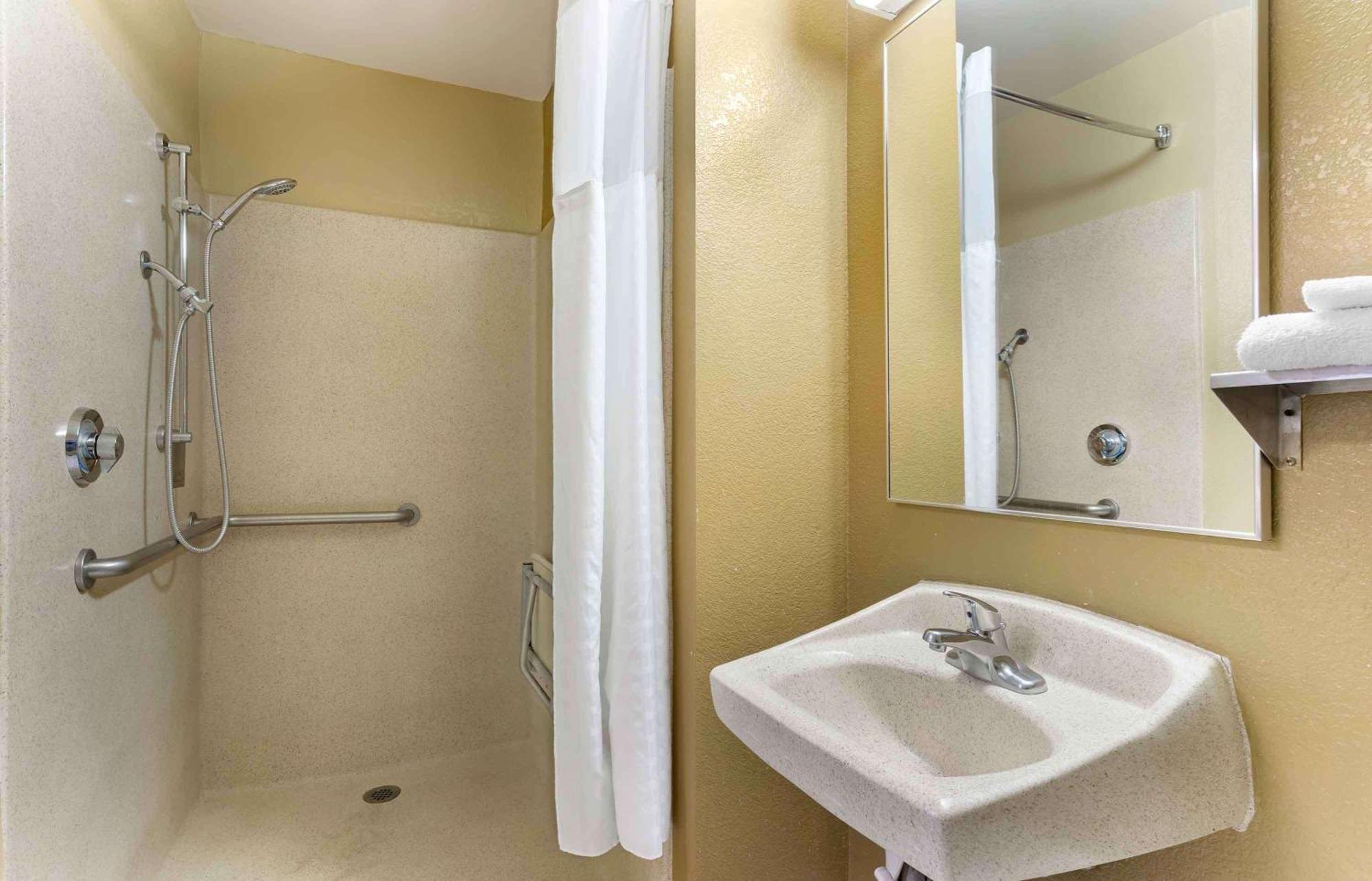 Extended Stay America Suites - Livermore - Airway Blvd מראה חיצוני תמונה